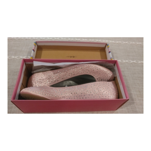 NWB MIA Kids Girls Dress Pink Crystal Flats 5 - Picture 2 of 5